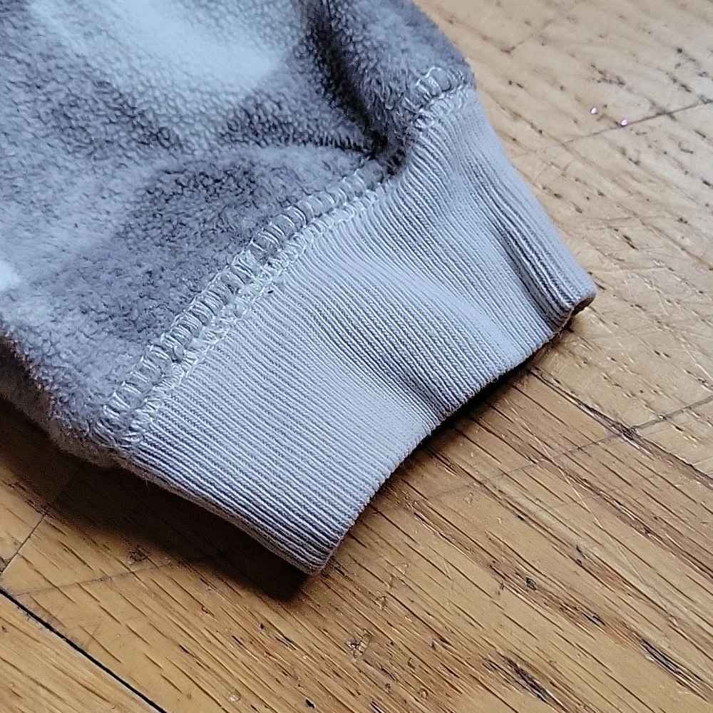 *3/$15* Carter's Size 3T Gray & White Checkered Sweater